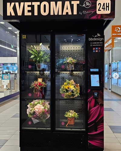 Flower vending machine Kvetomat in Nitra